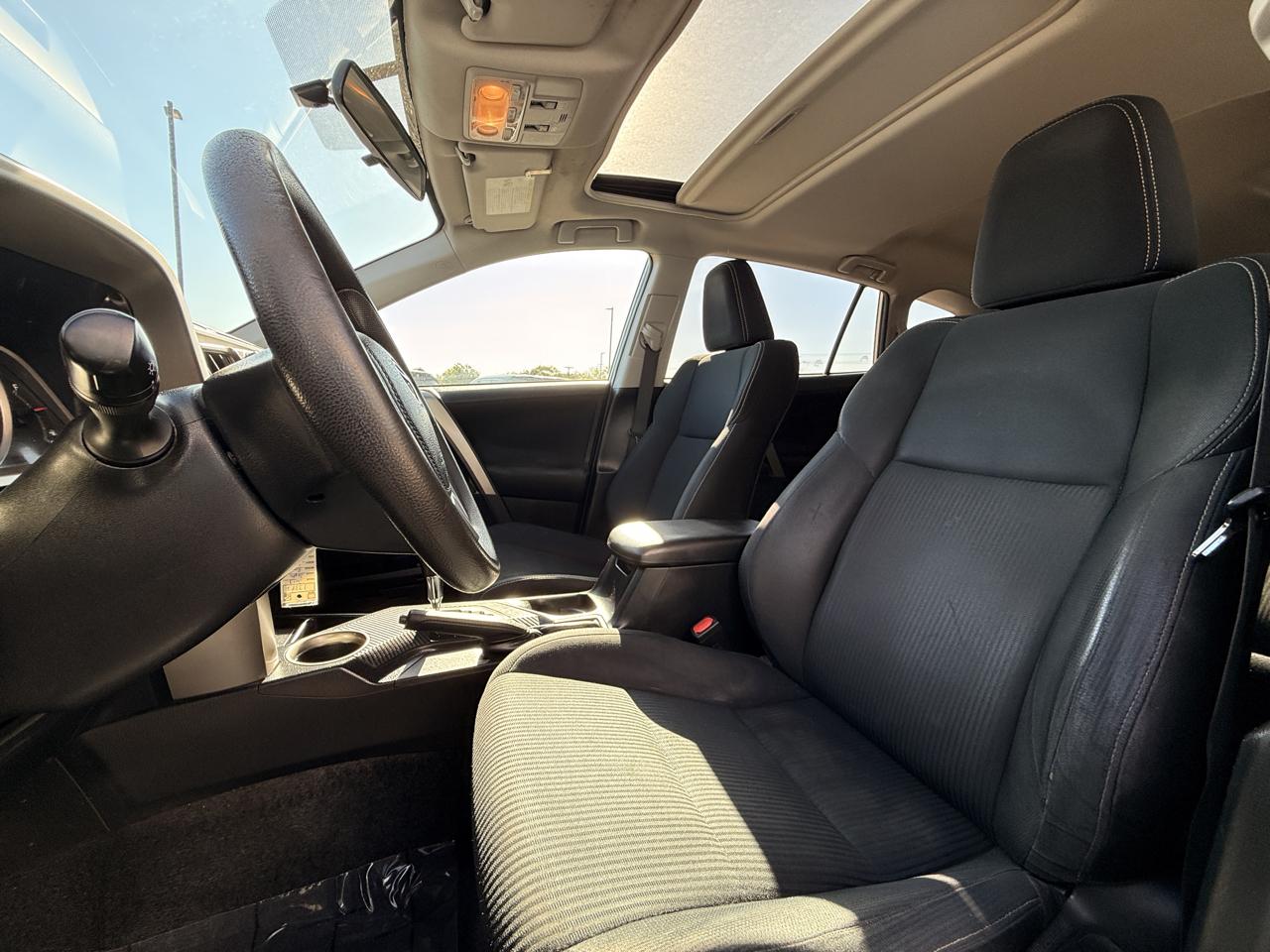 Toyota RAV4 XLE AWD 2013