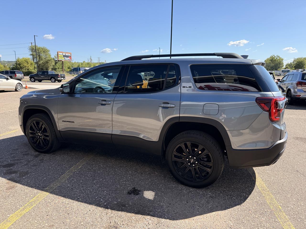GMC Acadia SLE AWD 2022