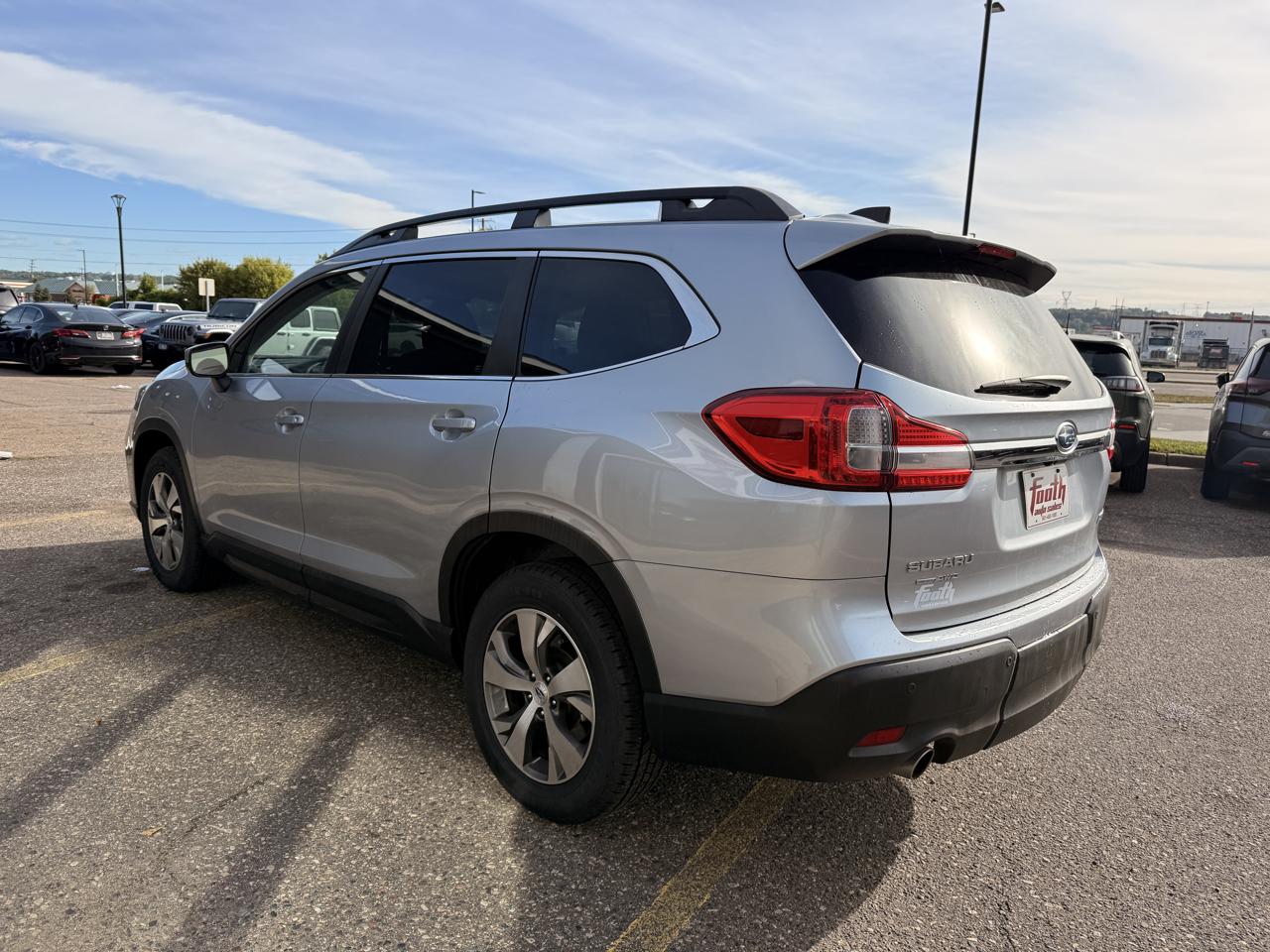 Subaru Ascent Premium 2022