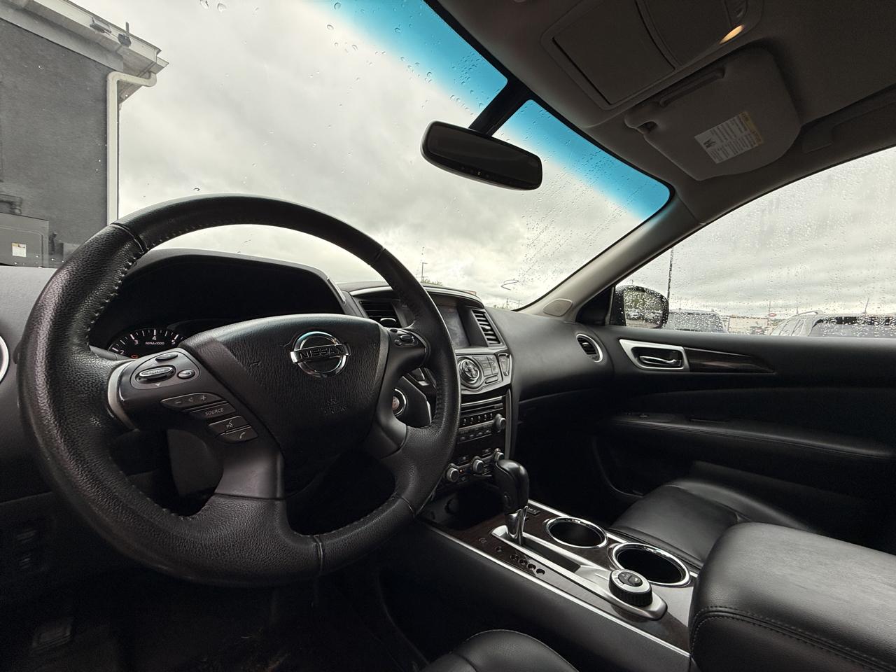Nissan Pathfinder 4WD 4dr SL 2015