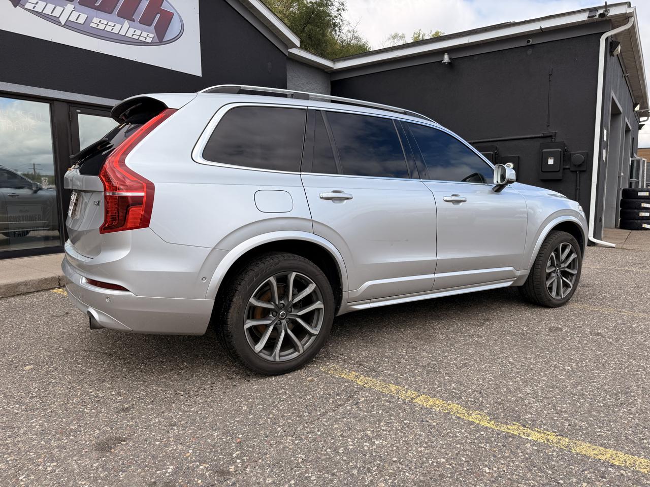 Volvo XC90 T5 Momentum 2018