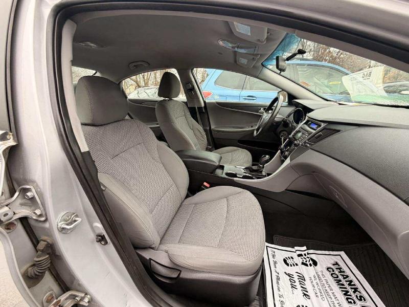 Hyundai Sonata GLS Auto 2011