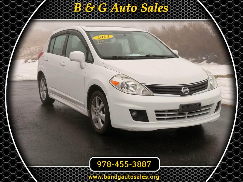 2011 Nissan Versa 1.8 SL Hatchback