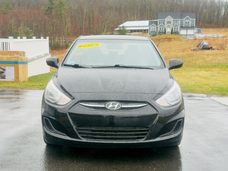 Hyundai Accent SE 4-Door 6A 2016