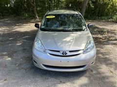 2008 Toyota Sienna 