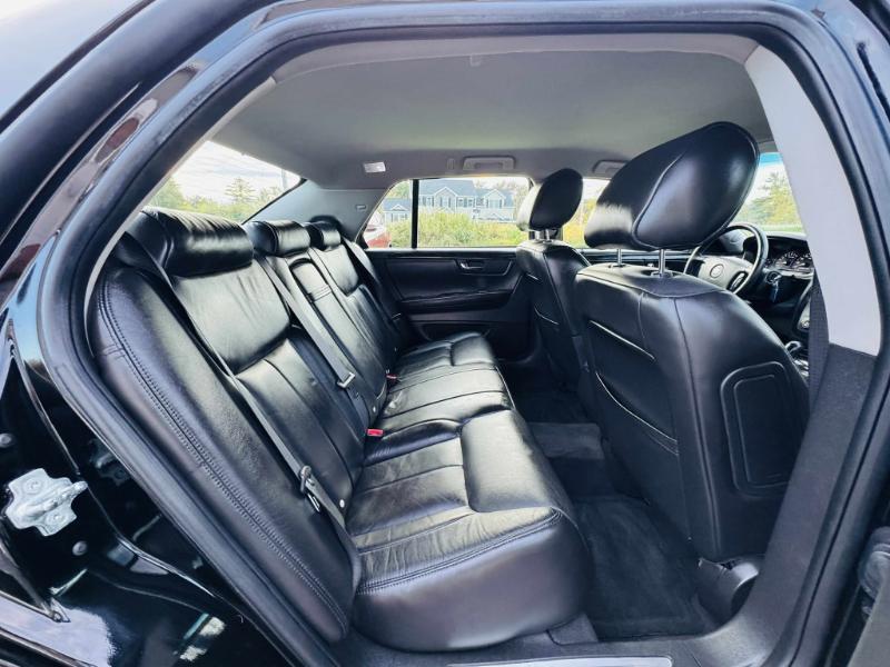 Cadillac DTS V8 2010