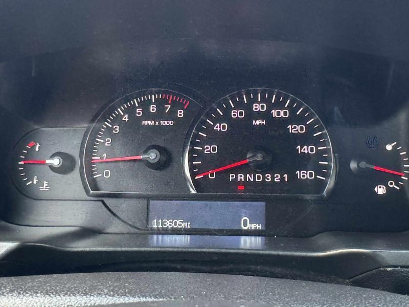 Cadillac DTS V8 2010