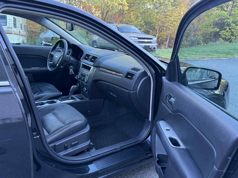 Ford Fusion I4 SEL 2011 Ford Fusion I4 SEL 2011