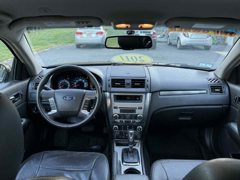 Ford Fusion I4 SEL 2011 Ford Fusion I4 SEL 2011