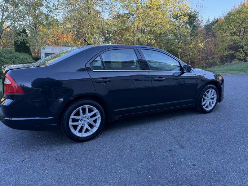 Ford Fusion I4 SEL 2011 Ford Fusion I4 SEL 2011