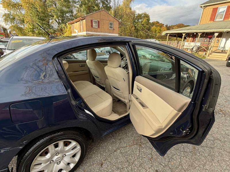 Nissan Sentra 2.0 SL 2010 Nissan Sentra 2.0 SL 2010