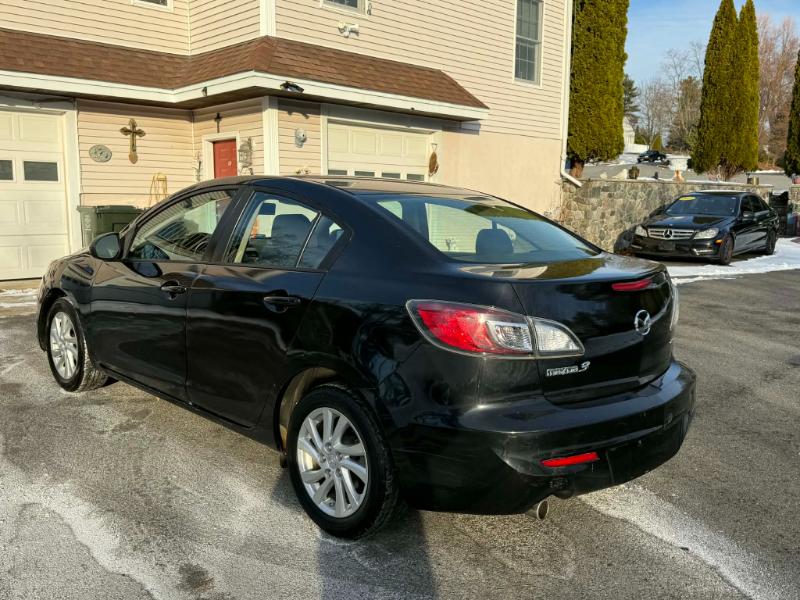 Mazda MAZDA3 i Touring 4-door 2012