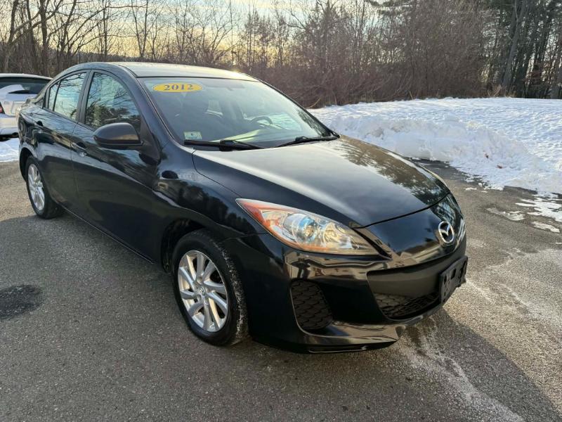 Mazda MAZDA3 i Touring 4-door 2012