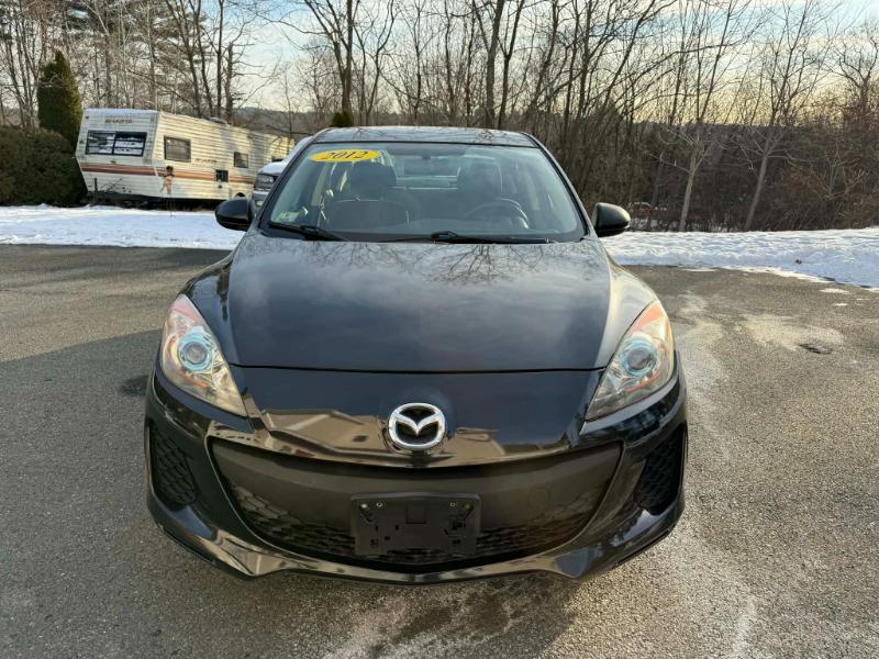 Mazda MAZDA3 i Touring 4-door 2012