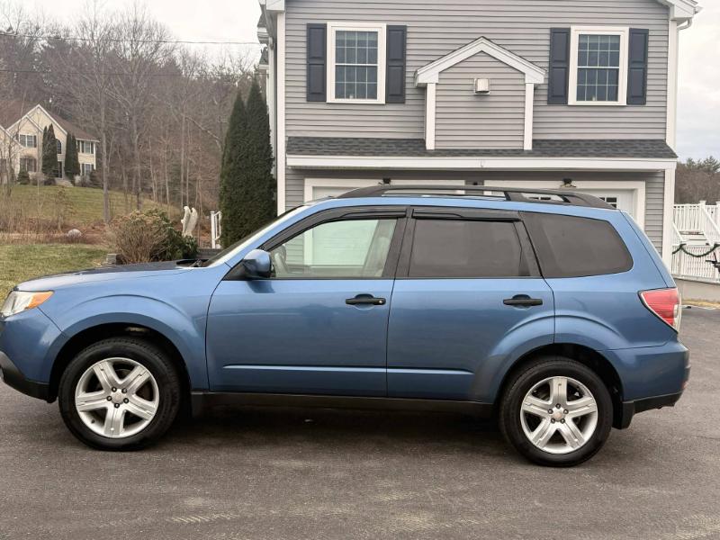 Subaru Forester 2.5X Premium 2010