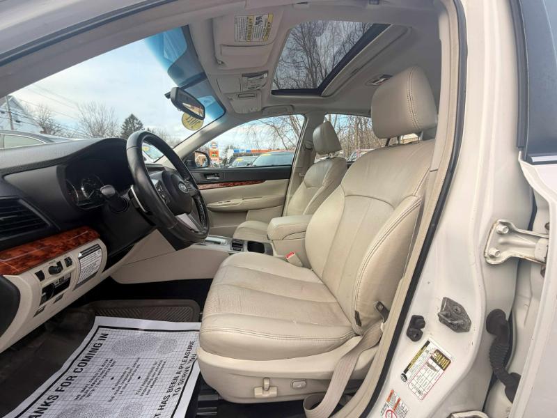 Subaru Legacy 3.6R Limited 2011