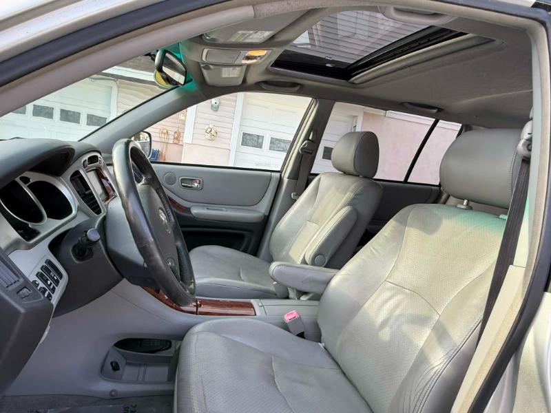 Toyota Highlander Hybrid Limited 4WD 2006