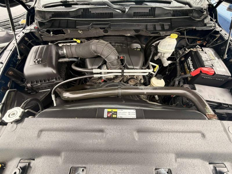 RAM 1500 SLT Quad Cab 4WD 2012