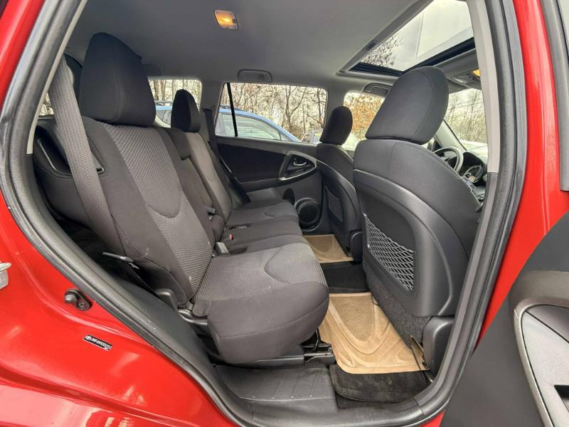 Toyota RAV4 Sport I4 4WD 2012