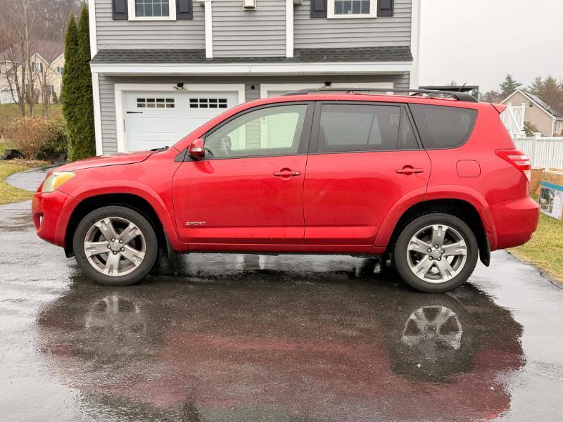 Toyota RAV4 Sport I4 4WD 2012