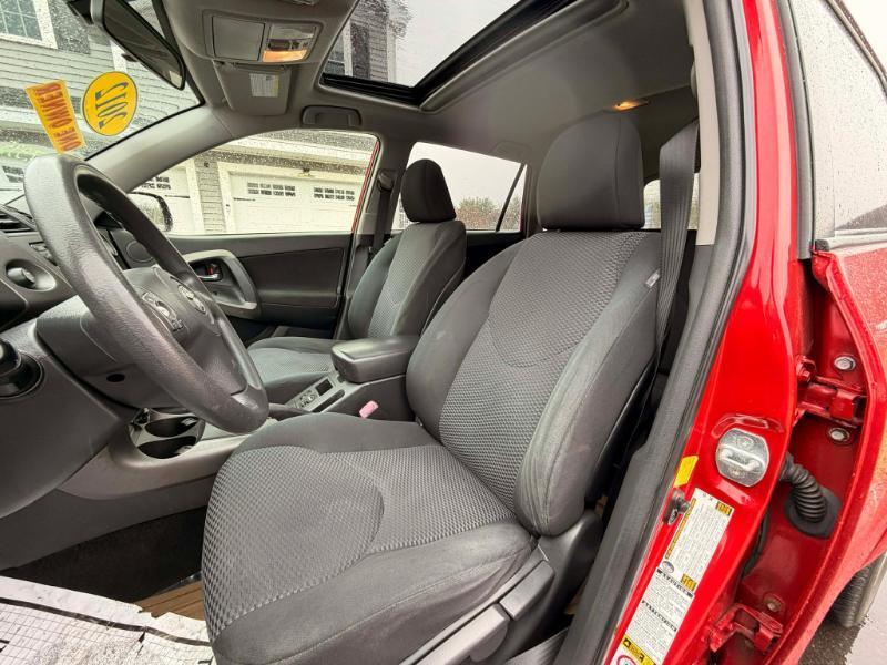 Toyota RAV4 Sport I4 4WD 2012