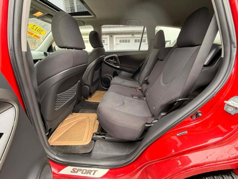 Toyota RAV4 Sport I4 4WD 2012