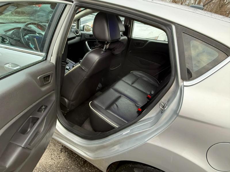 Ford Fiesta Titanium Hatchback 2013