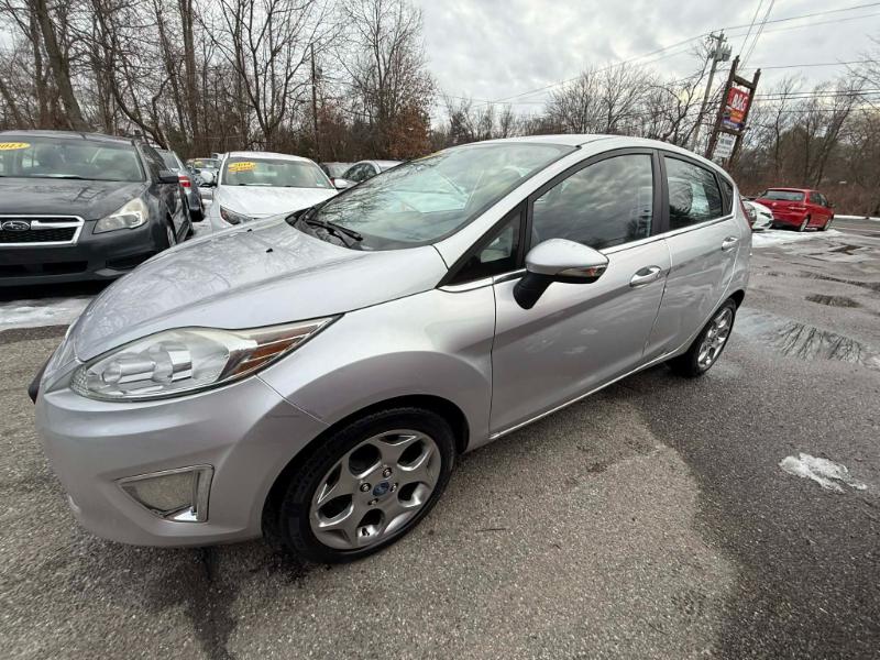 Ford Fiesta Titanium Hatchback 2013