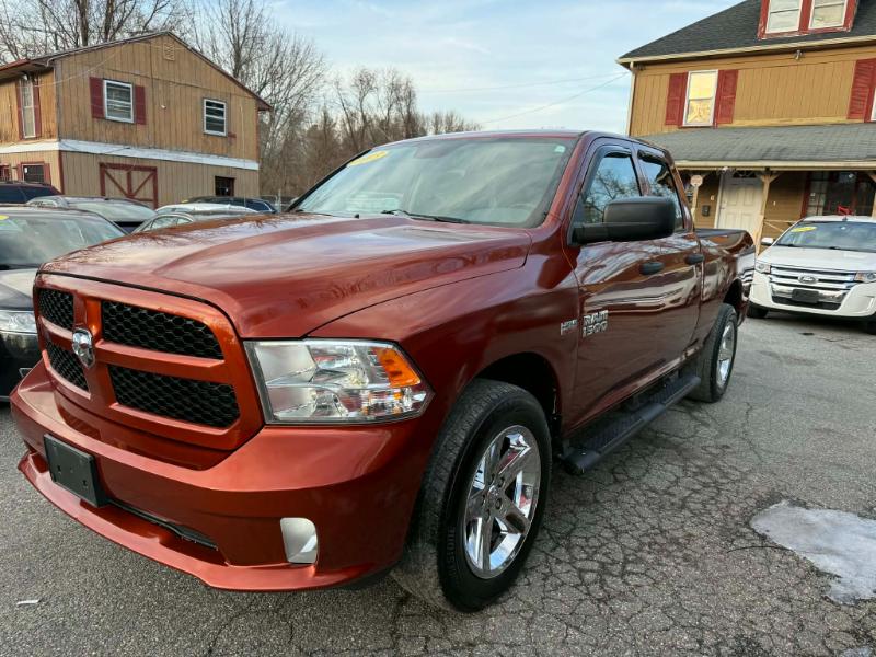 RAM 1500 Tradesman Quad Cab 4WD 2013