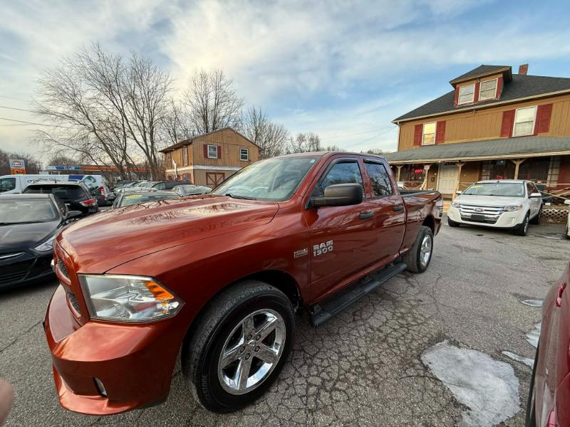 RAM 1500 Tradesman Quad Cab 4WD 2013