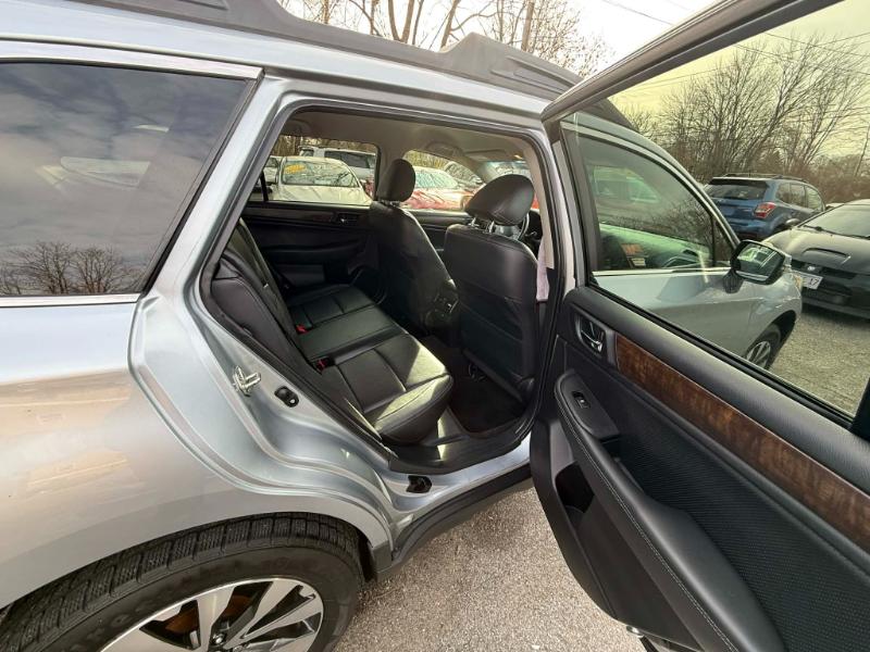 Subaru Outback 3.6R Limited 2015