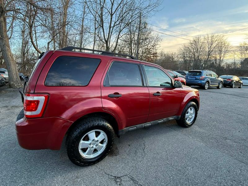 Ford Escape XLT 4WD 2012