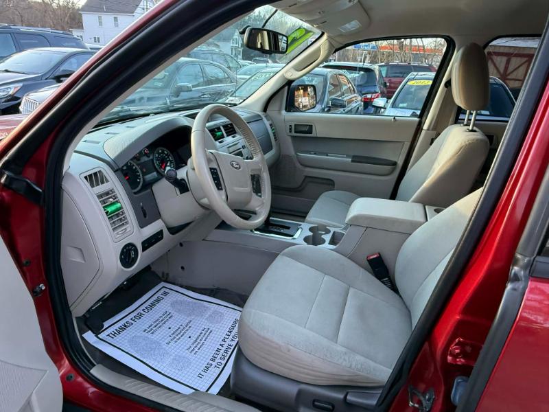 Ford Escape XLT 4WD 2012