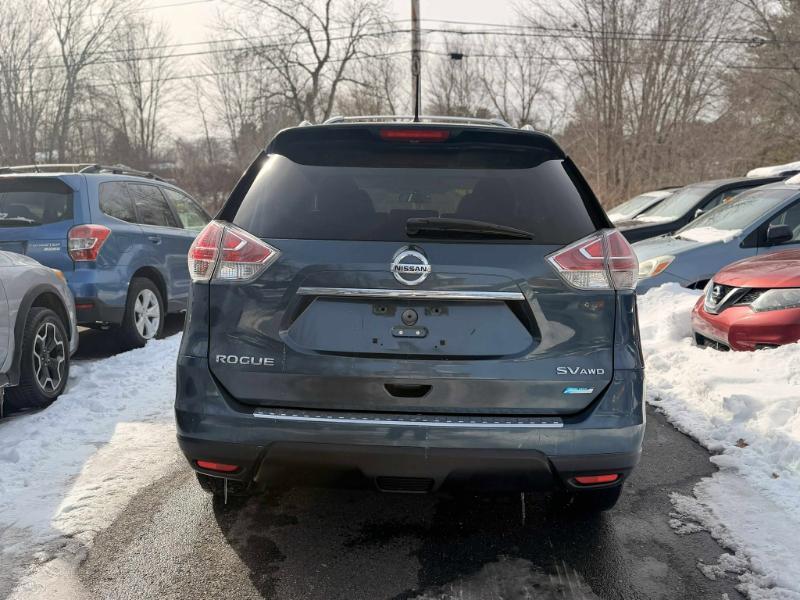 Nissan Rogue S AWD 2014