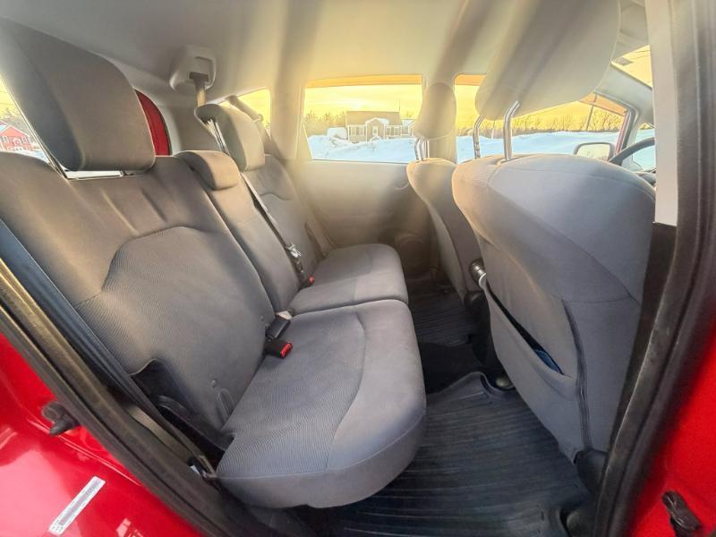 Honda Fit LX 4D Hatchback 2012