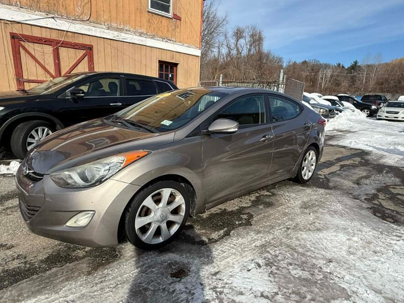 Hyundai Elantra Limited 2012