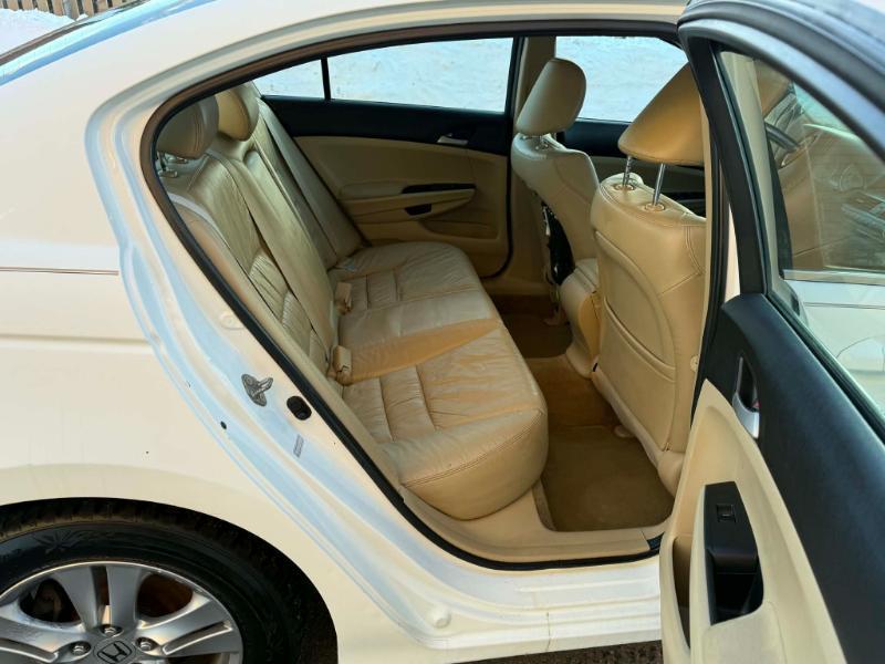 Honda Accord SE Sedan AT 2012