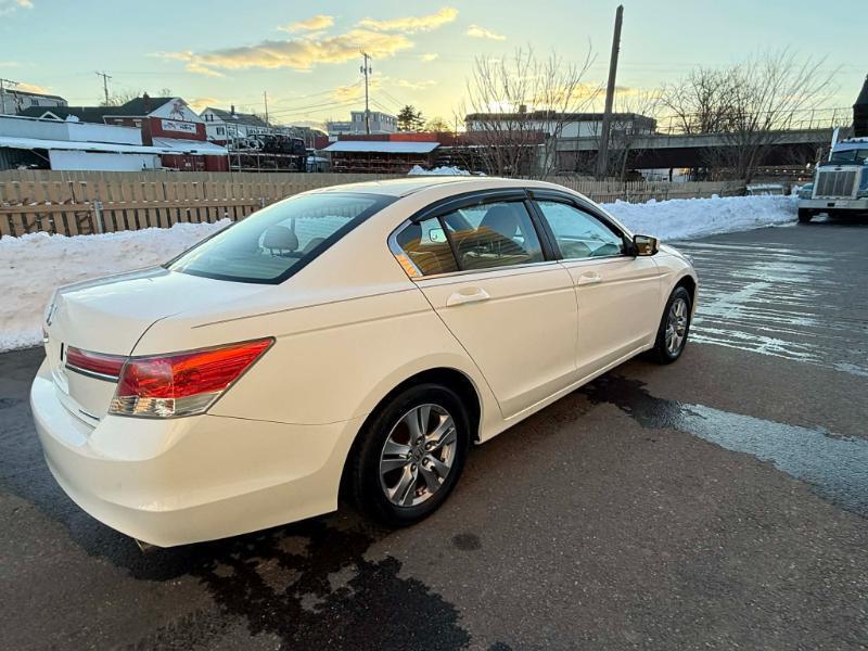 Honda Accord SE Sedan AT 2012