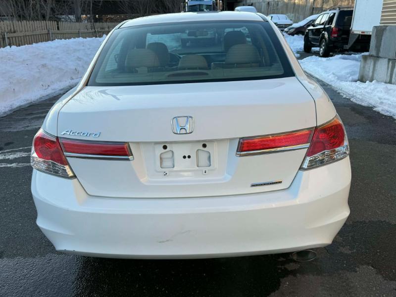 Honda Accord SE Sedan AT 2012