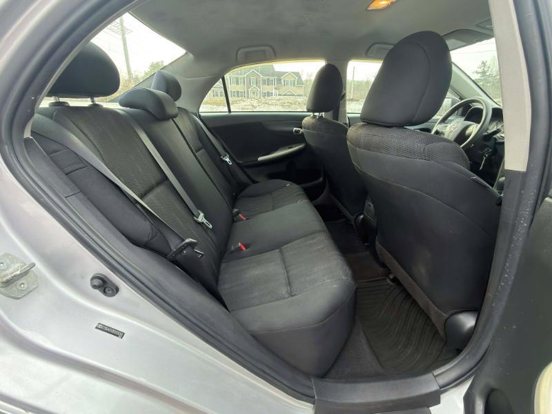 Toyota Corolla S 2011