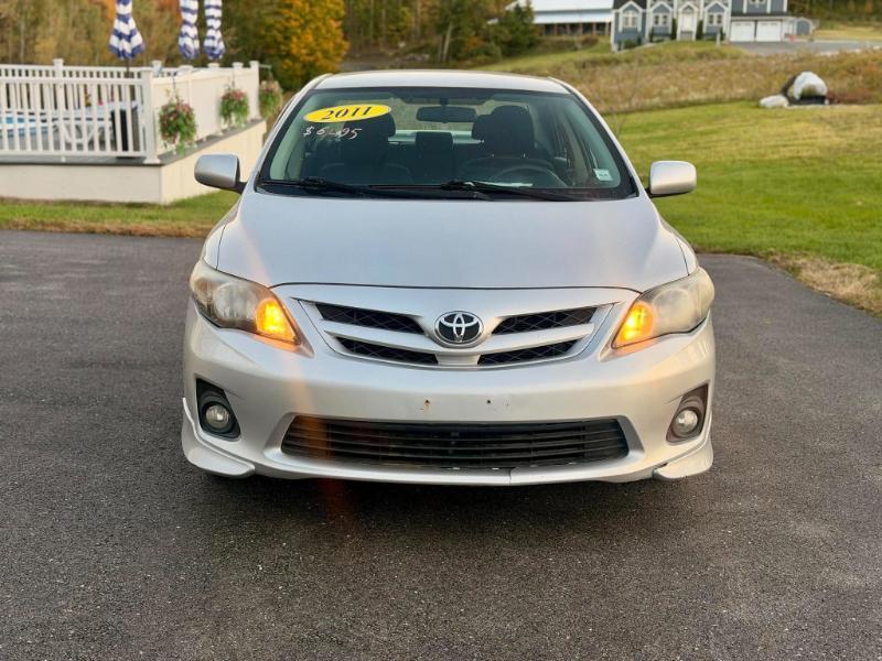 Toyota Corolla S 2011
