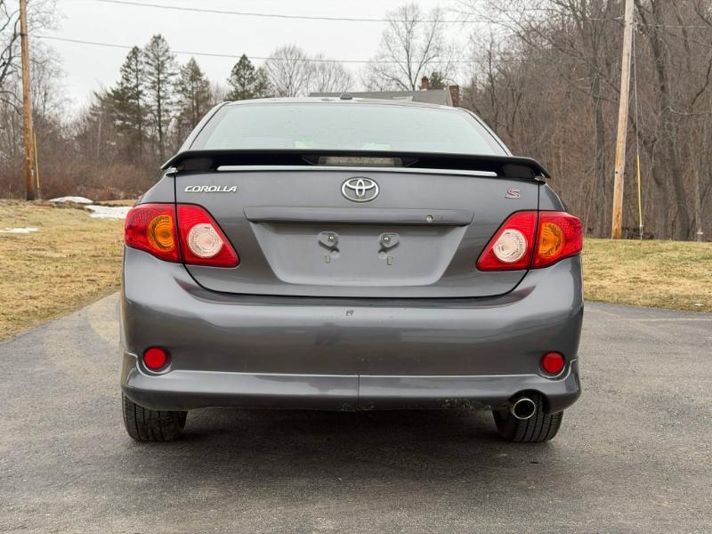 Toyota Corolla S 2010