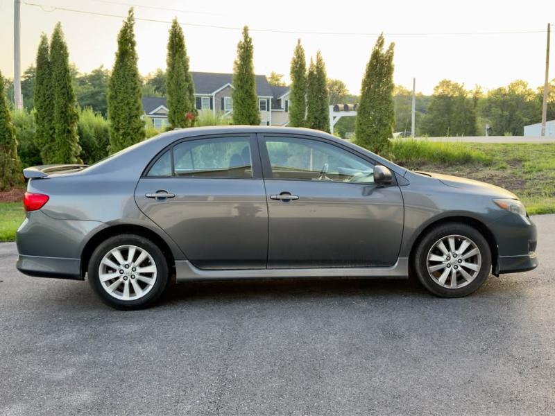 Toyota Corolla S 2010