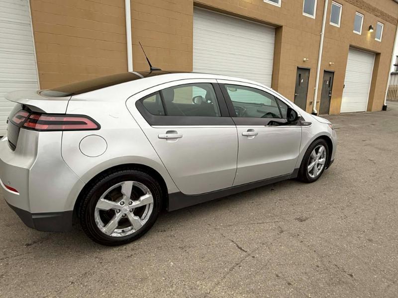 Chevrolet Volt Premium w/ Navigation 2012