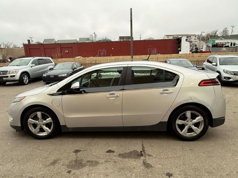 Chevrolet Volt Premium w/ Navigation 2012