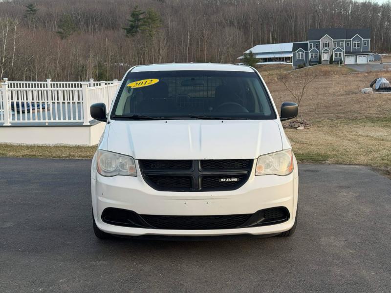 RAM Cargo Van Base 2012