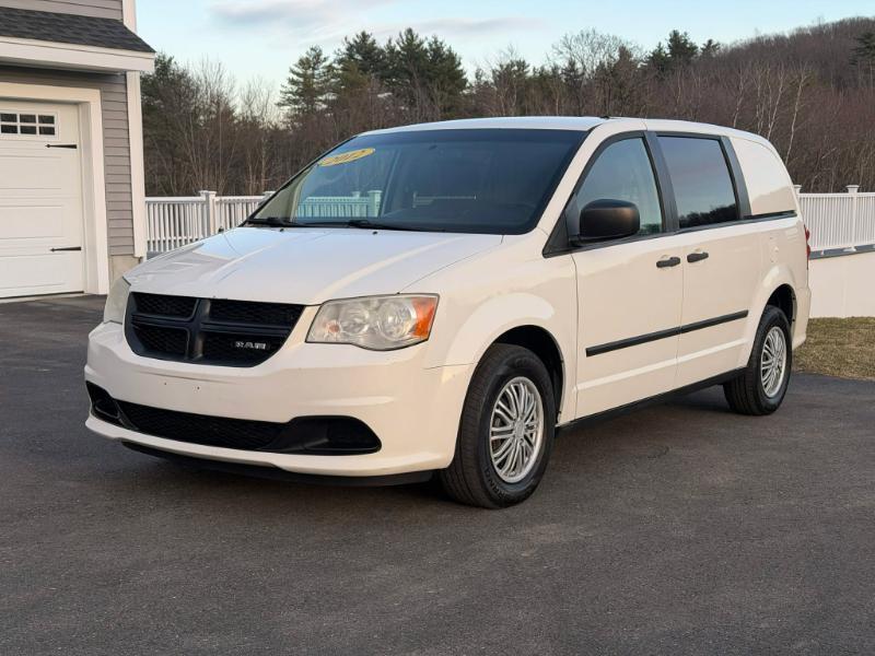 RAM Cargo Van Base 2012