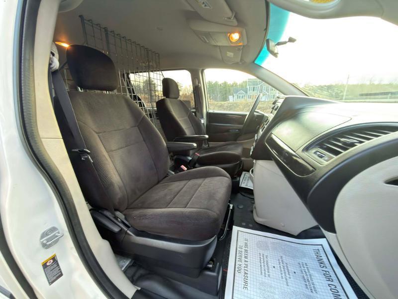 RAM Cargo Van Base 2012