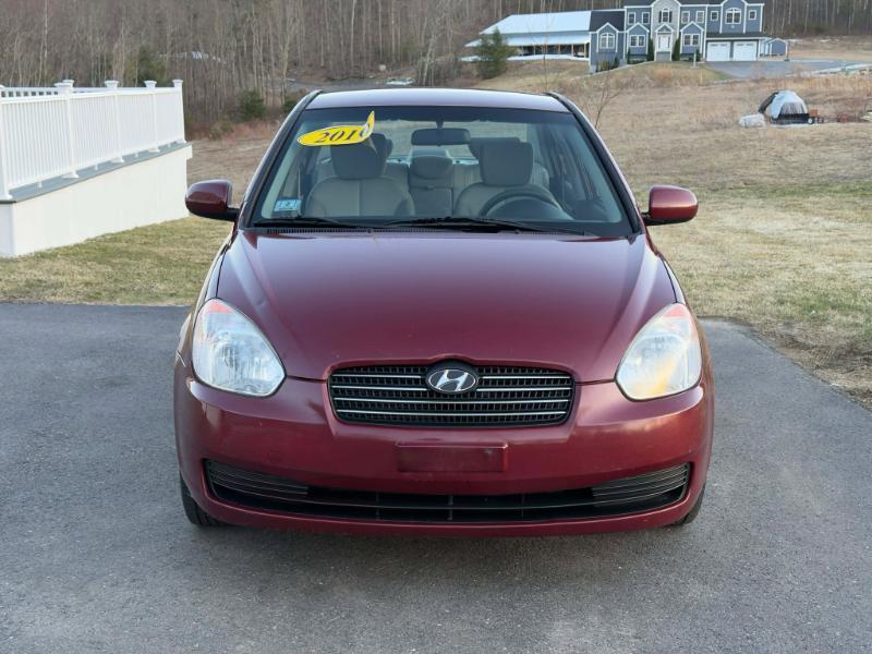 Hyundai Accent GLS 4-Door 2010