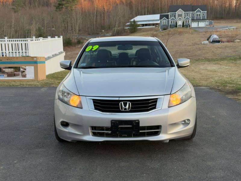 Honda Accord EX-L V-6 Sedan AT with Navigation 2009